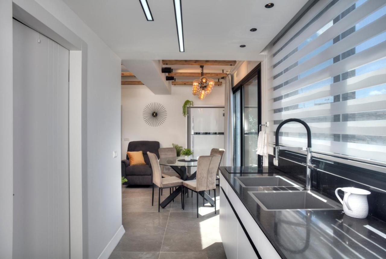 Open Skys Safed Exterior foto